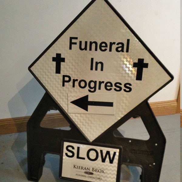 Reflective diamond folding funeral sign