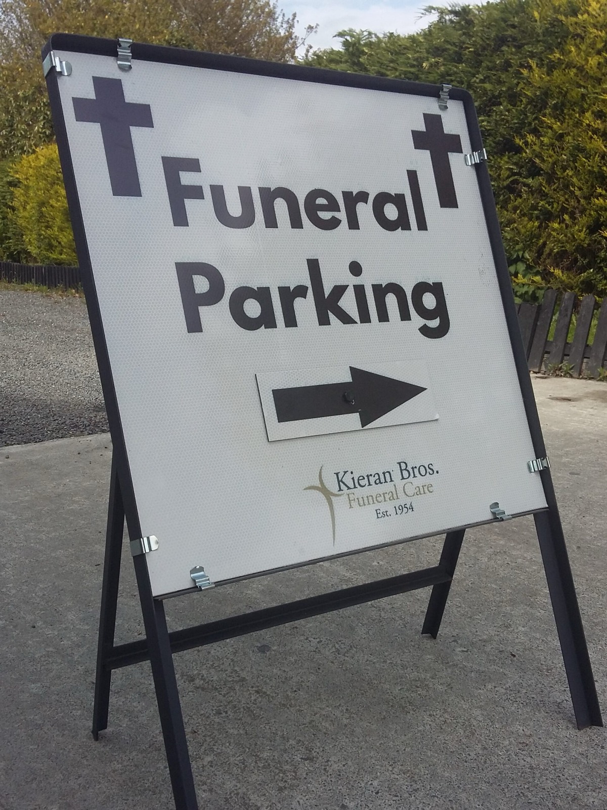 Aluminium rectangular funeral traffic sign